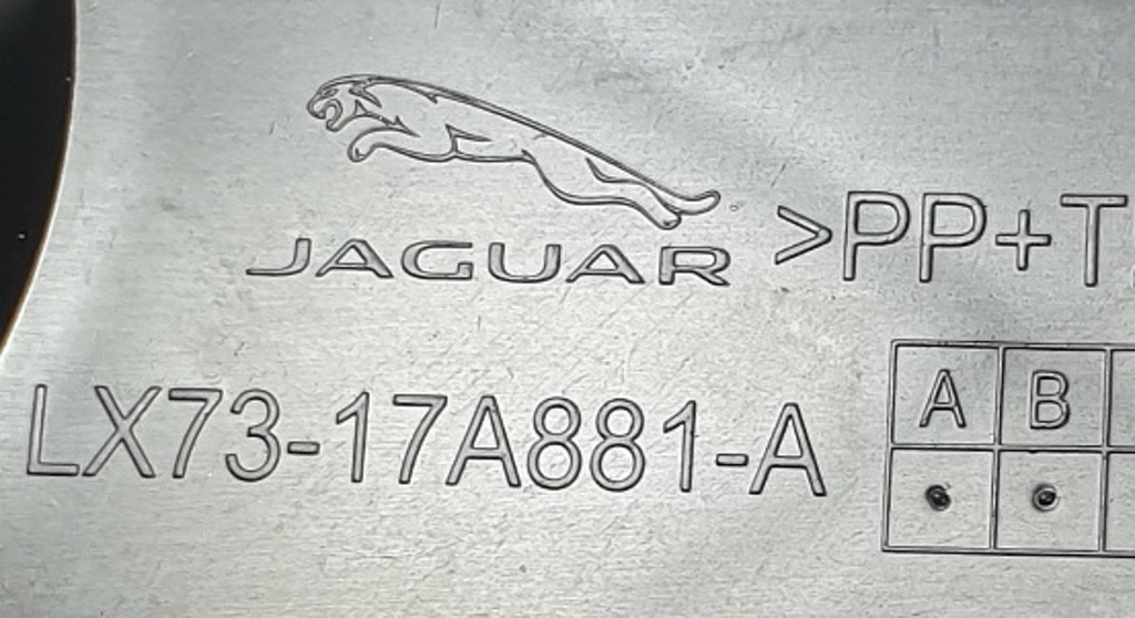 Jaguar XE X760 ślizg zderzaka tył prawy T4N35223 LX73-17A881-A ORG NOWY