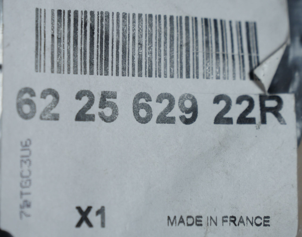 Renault Scenic III zaślepka przód 622562922R NOWY ORYGINAŁ