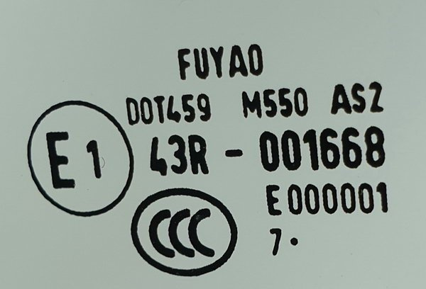 VW Touareg szyba przód lewa trójkąt 7P6845113 NOWA