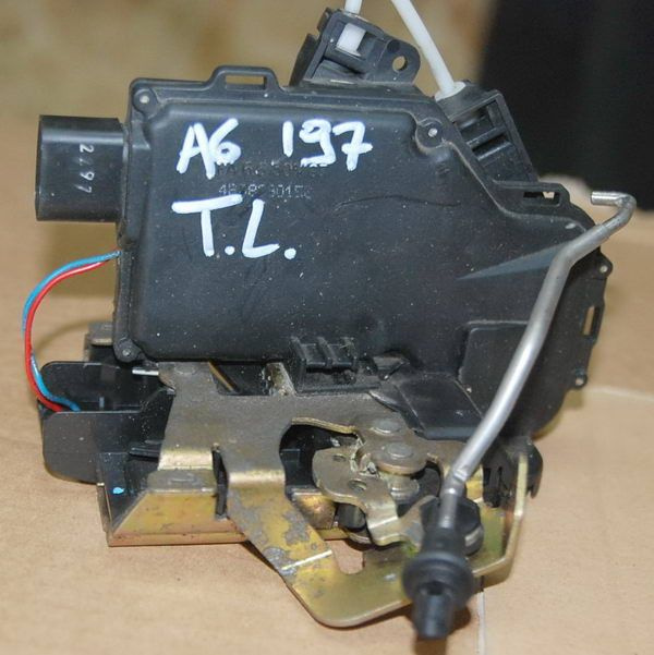 Audi A6 1997 zamek TYLNY LEWY 9-PIN