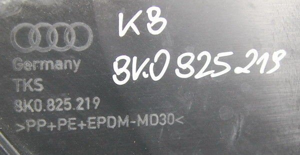 Audi A4 B8 osłona podwozia 8K0825219