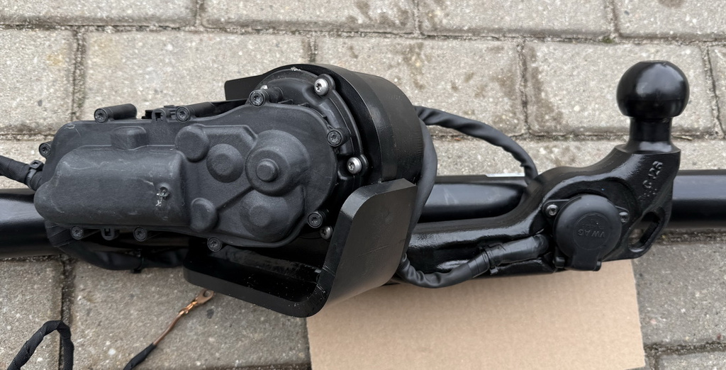 Cupra Formentor elektryczny hak holowniczy 5FF803880A ORYGINAŁ