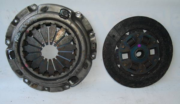 Mazda Premacy 2.0 LIFT docisk i sprzęgło