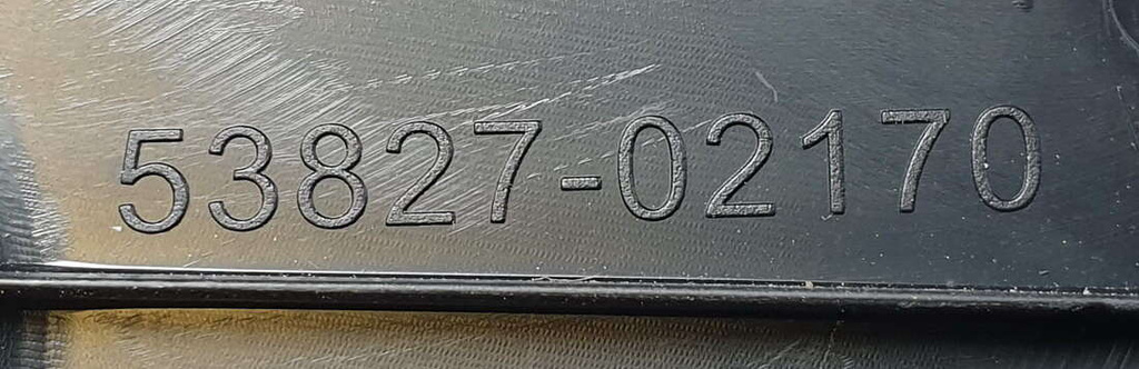 Toyota Auris II wygłuszenie listwa błotnika prawa 53827-02170 NOWY ORYGINAŁ