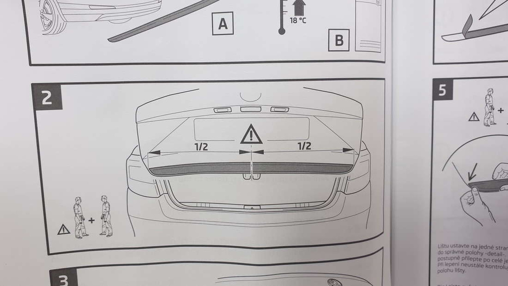 Skoda Octavia III Kombi listwa chrom na klapę tył 5E9064711A NOWY ORYGINAŁ