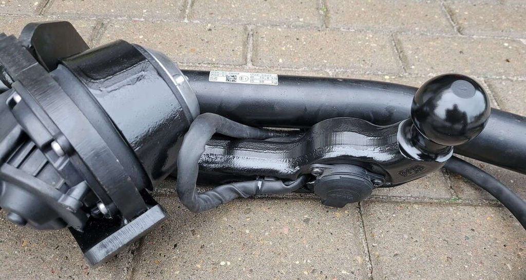 Seat Ateca Skoda Karoq elektryczny hak holowniczy 575803880C ORYGINAŁ