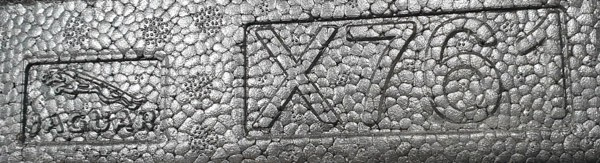 Jaguar F-Pace absorber przód KK8M-17E898-A ORG