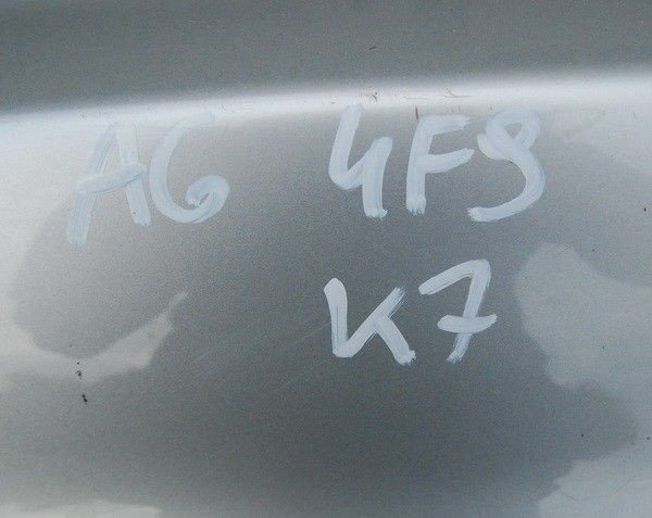 Audi A6 C6 4F9 KOMBI zderzak tył tylny PDC
