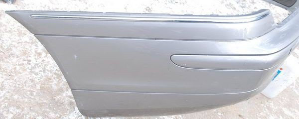 Mercedes W203 KOMBI zderzak tylny z chromami
