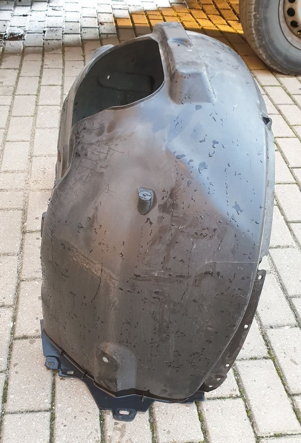 Audi A3 Cabrio 8V7 nadkole przód przednie prawe