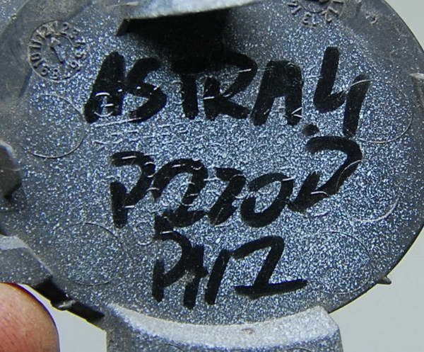 Opel Meriva B zaślepka haka przód 13267704