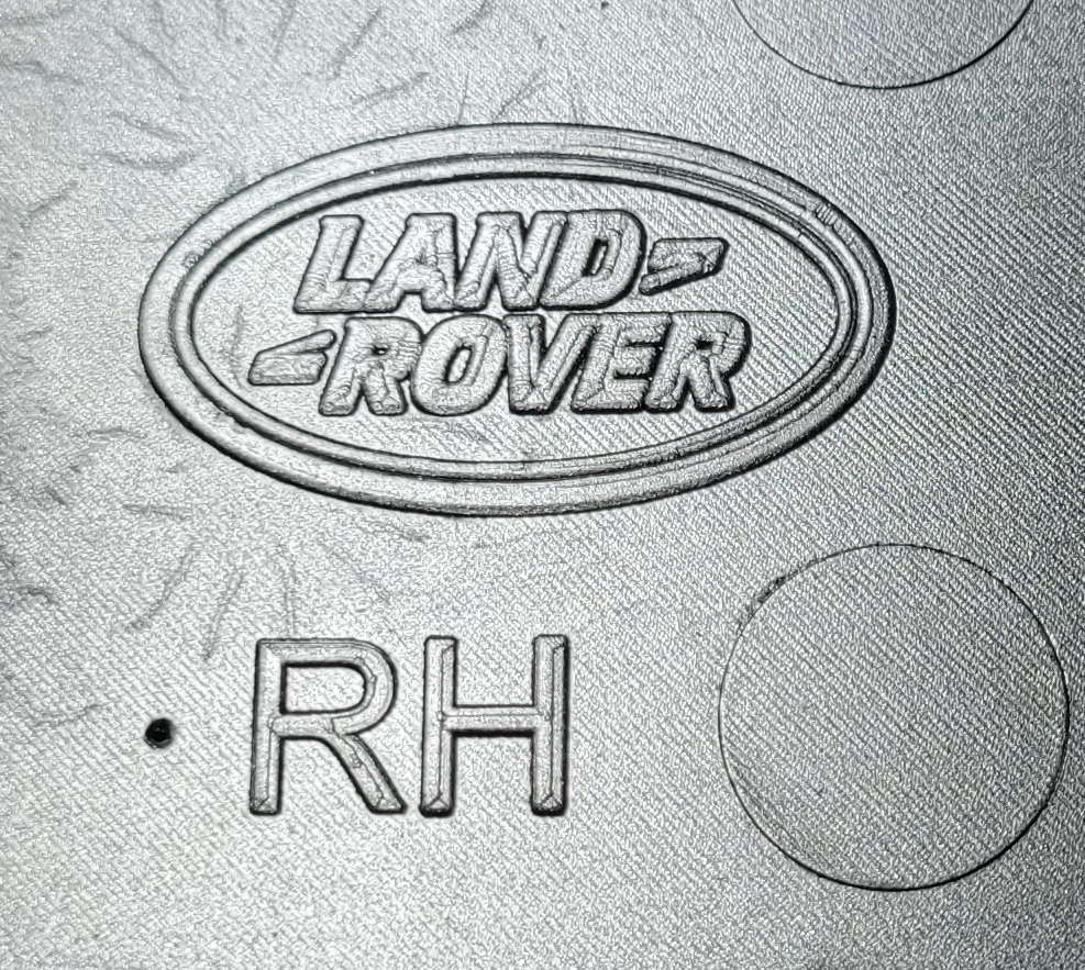 Range Rover Velar L560 listwa przód prawa J8A2-280B10-DF NOWY ORYGINAŁ