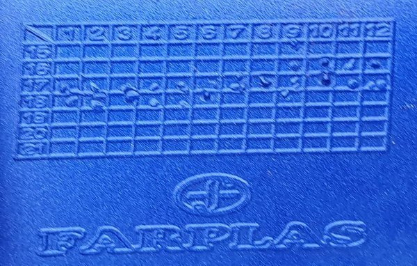 Toyota CH-R listwa blenda emblemat klapy tył 