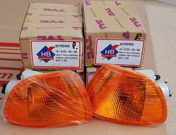 Fiat Palio Weekend kierunkowskaz PRZEDNI PRAWY