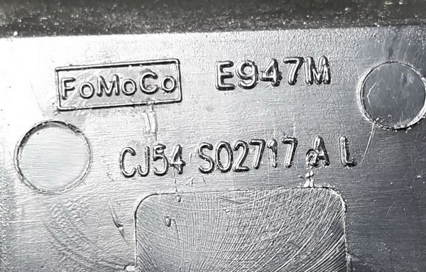 Ford Kuga '13- wspornik błotnika lewy 5210901 NOWY