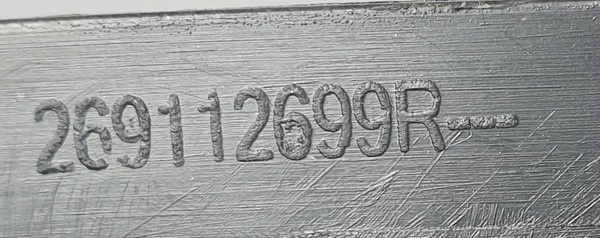 Trafic III Vivaro B ramka uchwyt halogenu prawa 269112699R  NOWY ORYGINAŁ