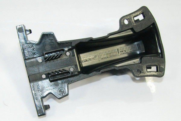 BMW F32 F33 F36 F80 F82 F83 mocowanie wspornik 7301713