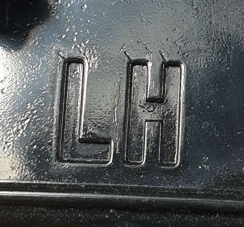 Seat Arona ślizg przód lewy 6F9807183 NOWY ORYGINAL