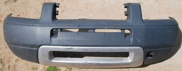 Land Rover Freelander 1998 zderzak przód przedni