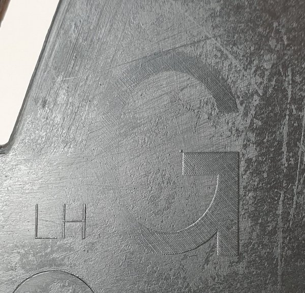 Renault Laguna II osłona komputera silnika 8200183775 ORG NOWA