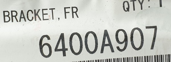 Mitsubishi Pajero IV ślizg mocowanie przód lewe 6400A907 ORG NOWY