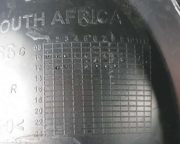 VW Polo Cross 6R ramka halogenu prawa 6R0853666G