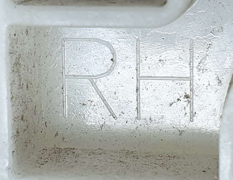 Mitsubishi Space Star II LIFT ślizg zderzaka tył prawy ORGYGINAŁ