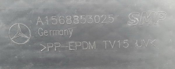 Mercedes GLA 45 AMG W156 kratka tył A1568853025
