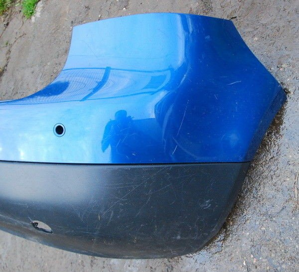VW Golf V 5 zderzak tył tylny PDC