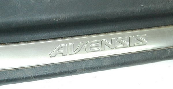 Toyota Avensis Kombi '08 llistwa osłona progu