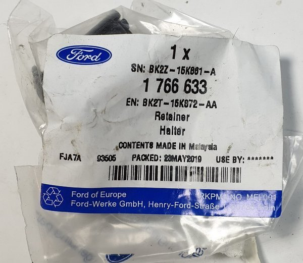 Transit 2014- koszyk uchwyt czujnika PDC tył środkowy 1766633