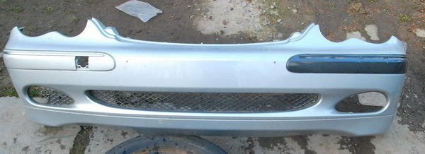 Mercedes W203 C-klasa zderzak przedni