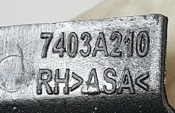 Mitsubishi Colt 2007-2012 zakończenie listwy dachowej prawej 7403A210 ORG NOWE