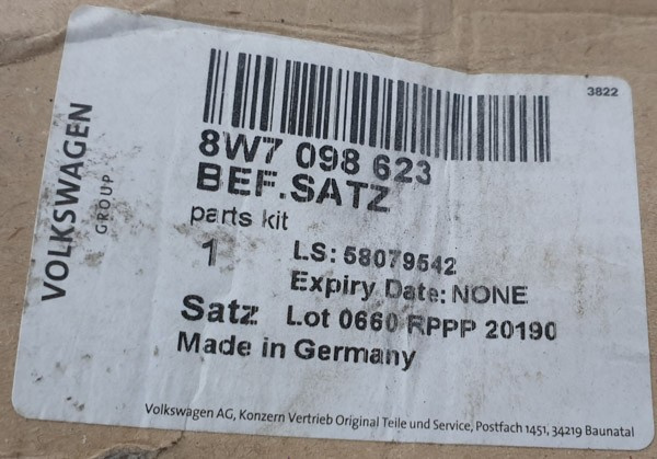 Audi A5 Cabrio F5 2017- mocowania zderzaka przód 8W7098623 ORG NOWY