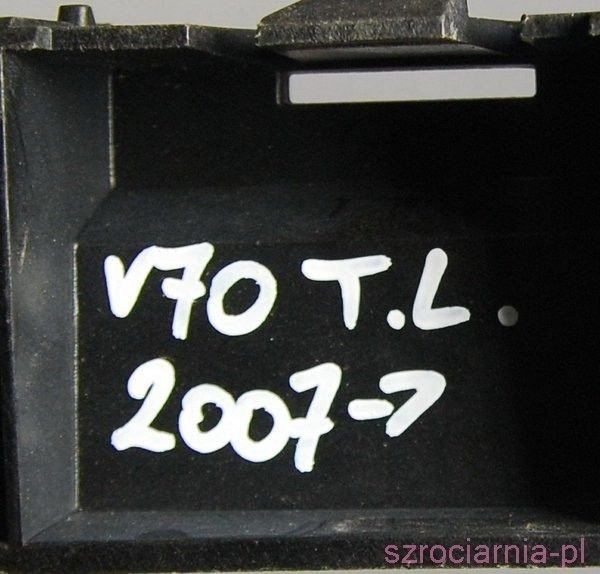 VOLVO V70 - 2008 ślizg uchwyt TYLNY TYŁ LEWY 31265327