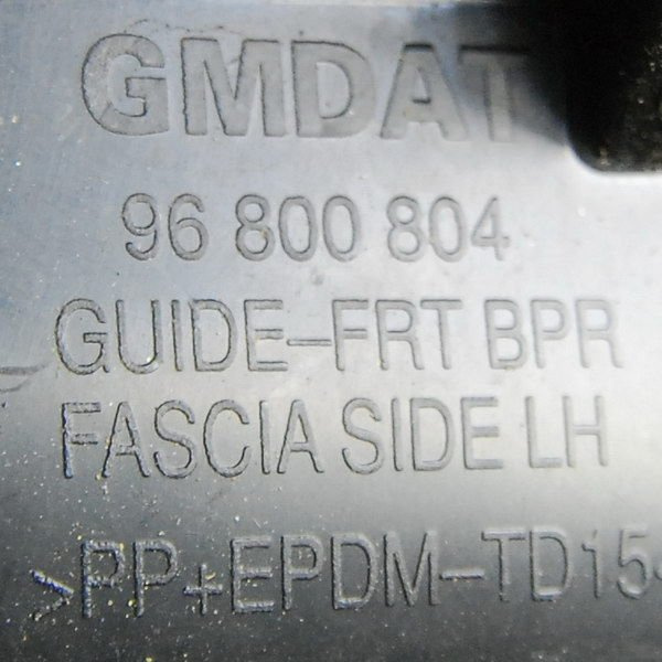 Chevrolet Captiva atrapa osłona GMDAT 96800804