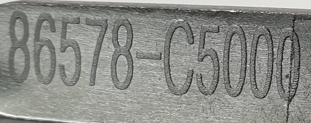 Kia Sorento 17- ślizg przód prawy 86578-C5000 NOWY ORYGINAŁ