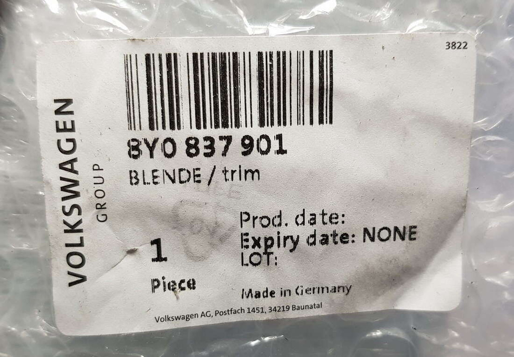 Audi A3 8Y osłona słupka drzwi przód lewa 8Y0837901 NOWY ORYGINAŁ