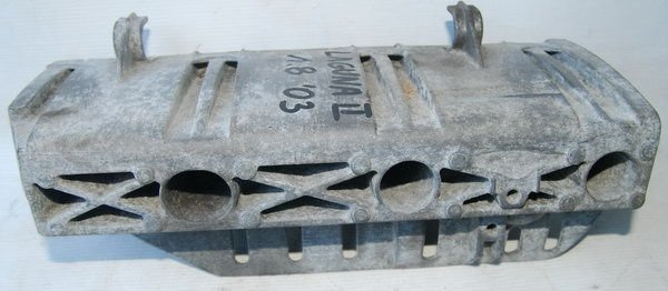 Renault Laguna II 1.8 łapa podstawa 7700110112