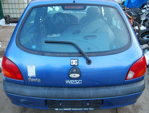 Ford Fiesta MK5 2001 lampa TYLNA PRAWA