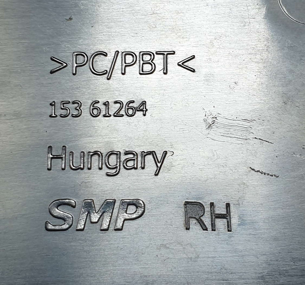 Mercedes CLA W118 A118 prowadnica ślizg przód prawy A1188855200 NOWY ORYGINAŁ