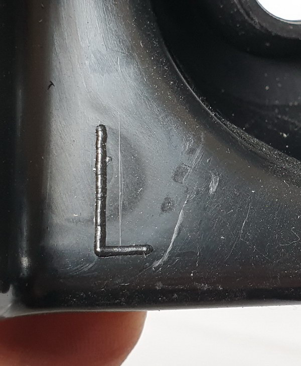 Mercedes GLA 156 ślizg tył lewy A1568850165 ORG NOWY