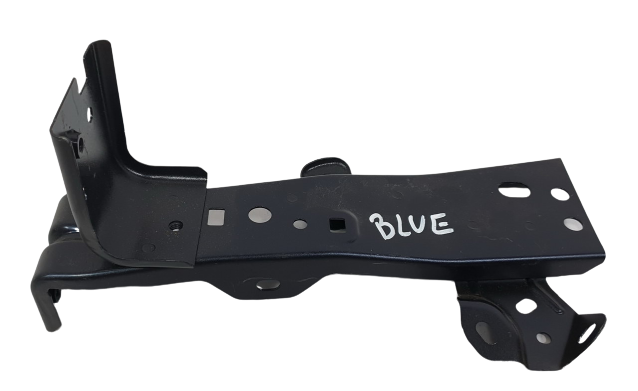 Mazda 6 VI GJ GL mocowanie błotnika lewego GHP9-52-240D ORG NOWY