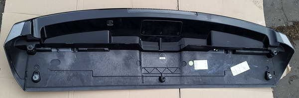 Range Rover Sport spojler daszek światło STOP LED