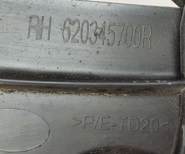 Renault Megane III ślizg przód przedni prawy 620345700R