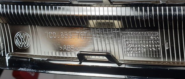 VW Crafter II 2017- listwa na grill chrom NOWA ORG 7C0853767