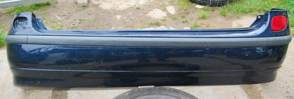 Nissan Almera Tino zderzak tył tylny