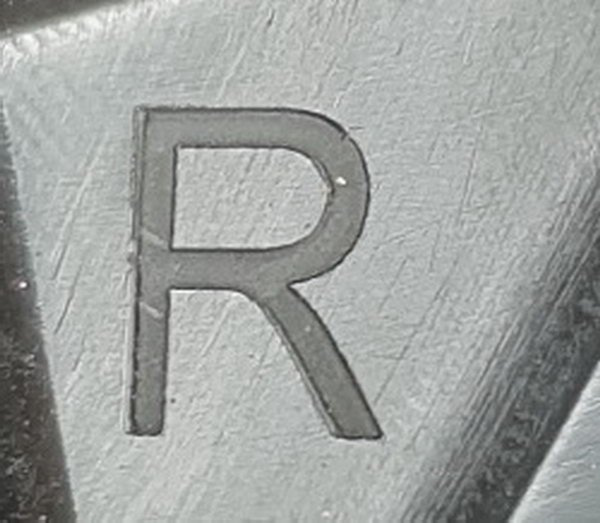 BMW F32 F33 mocowanie spryskiwacza prawego 8054924 ORG NOWE