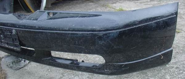 Volvo V70 2000 r zderzak przód przedni