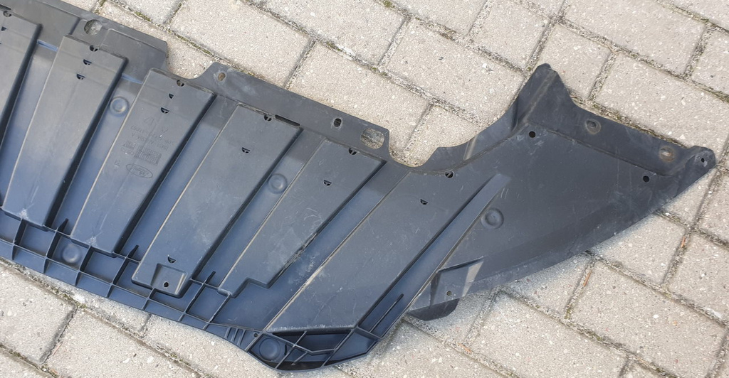 Ford Focus MK3 płyta osłona przód BM51-A8B384-A